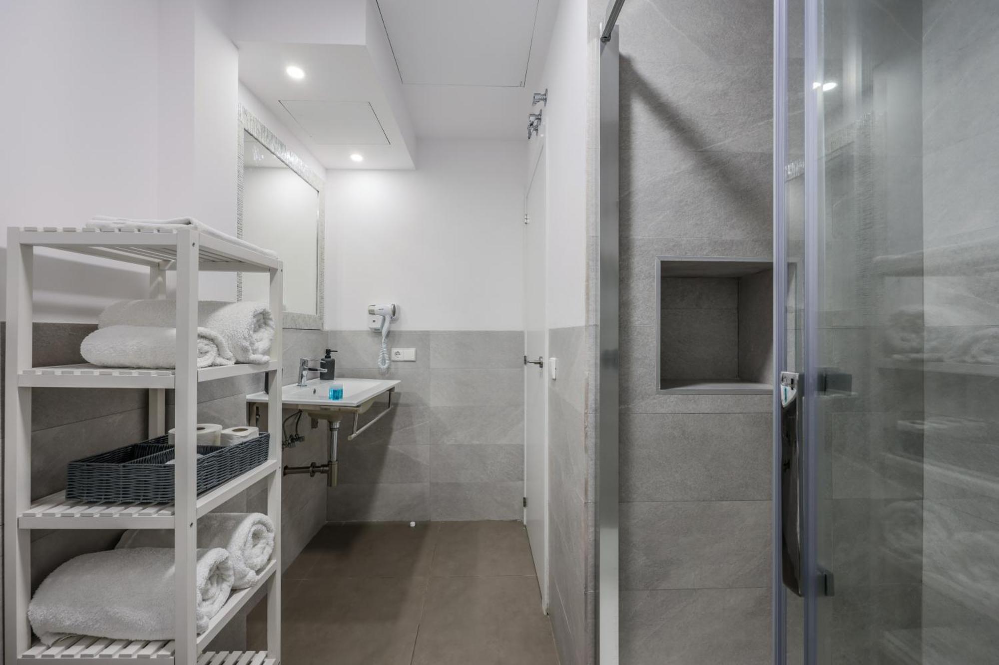 Amazinn Places Evi Appartamento Valenza